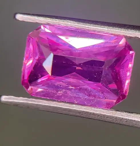 No Heat Octagon Pink Sapphire 1.39cts (Certified)