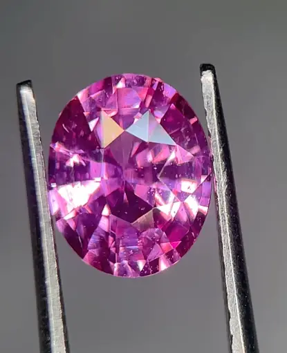 No Heat Oval Pink Sapphire 1.36cts (Certified)