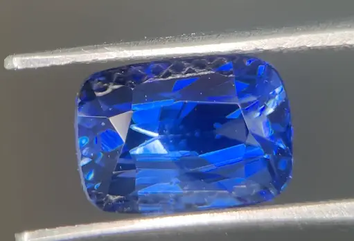 Long Cushion Blue Sapphire 3.07cts (Certified)